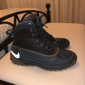 Nike ACG Boots